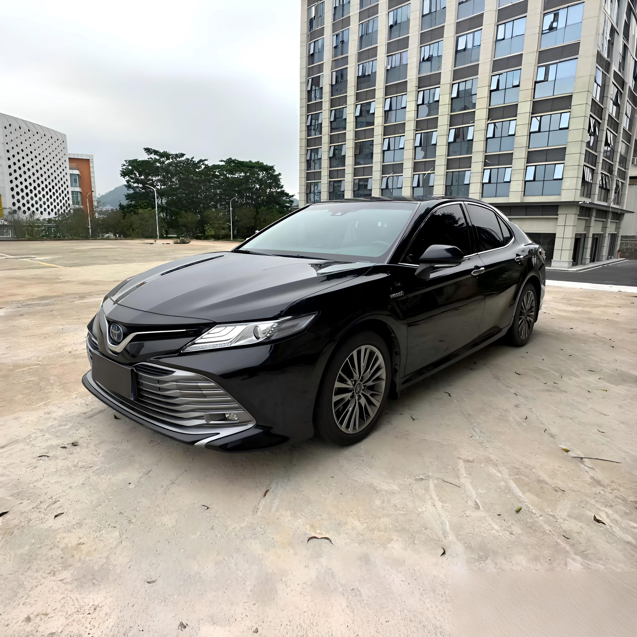 2018 Toyota Camry Hybrid 2.5HG Luxury Edition From SCAPE AUTO